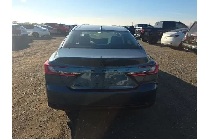 $33900 : Toyota Camry 2026 LE 4dr Sed image 5