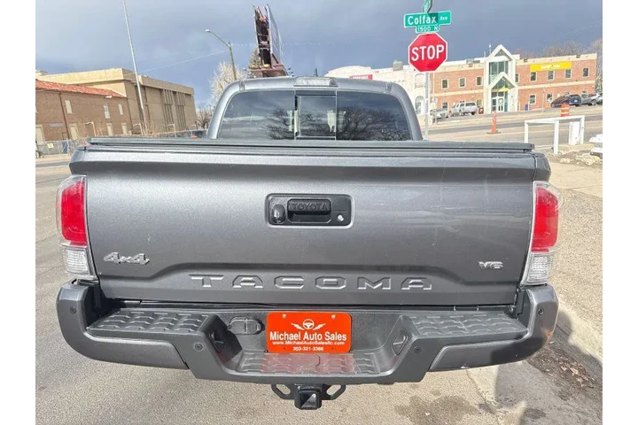 $19495 : 2017 Tacoma Limited image 5