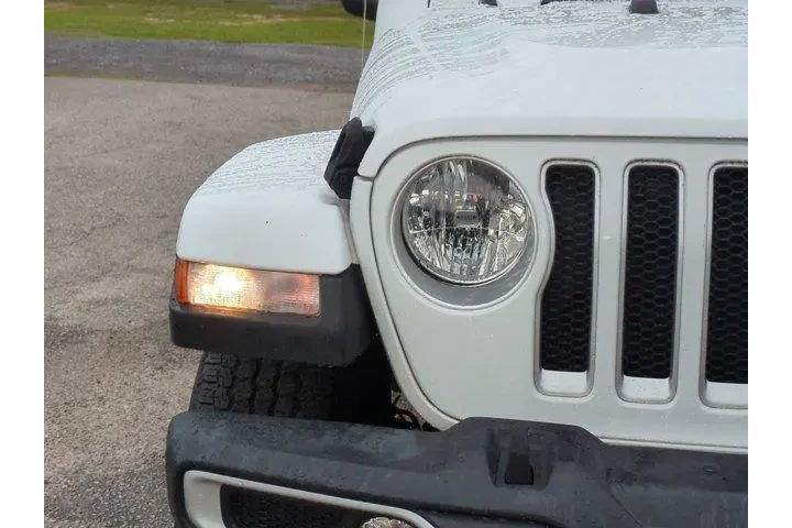 $33860 : Jeep Wrangler Unlimited 2021 image 10