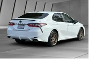 $26700 : Toyota Camry 2024 SE 4dr Sed thumbnail