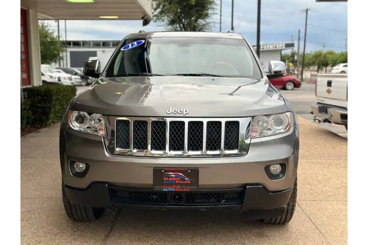 $15499 : 2013 Grand Cherokee Overland image 5