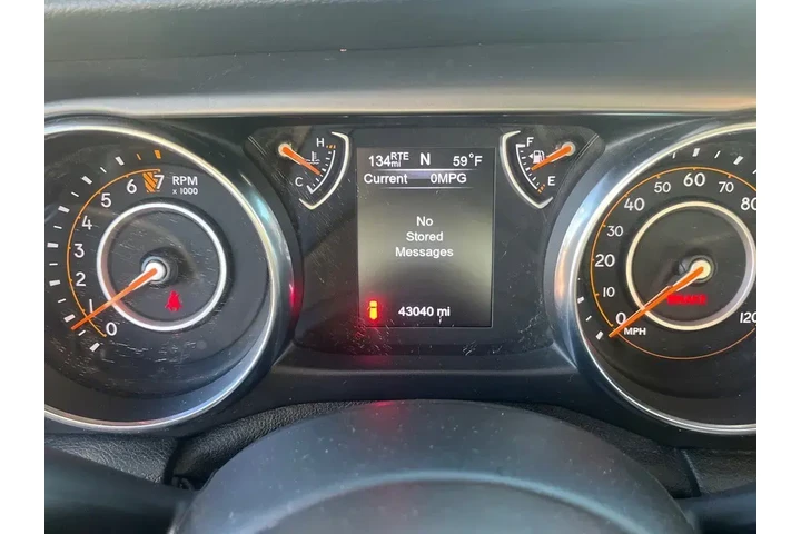 $27992 : Jeep Wrangler 2019 4x4 Sport image 9