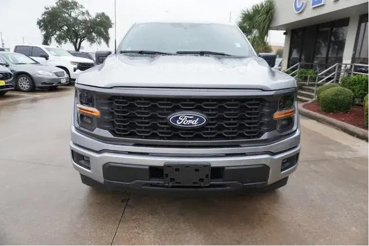 $37988 : Ford F-150 2024 4x2 STX 4dr image 2