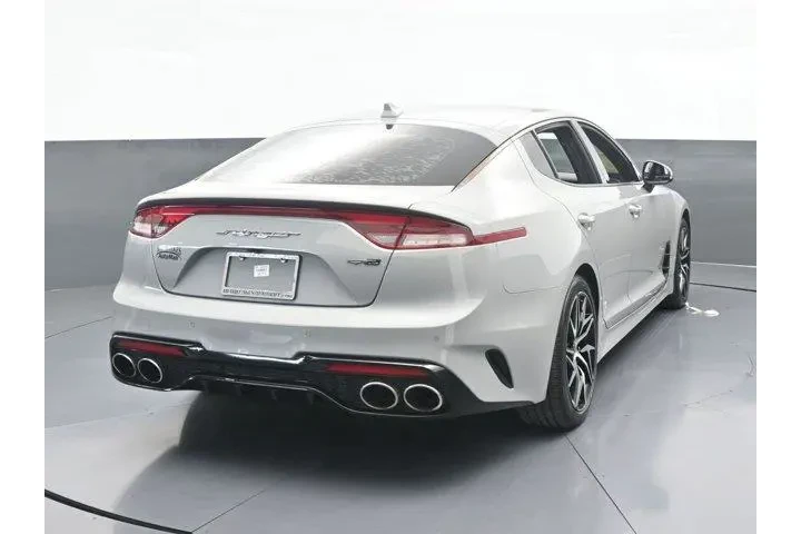 $17899 : Kia Stinger 2022 GT-Line 4dr image 5