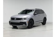 $17998 : Volkswagen Tiguan 2020 SE 4d thumbnail