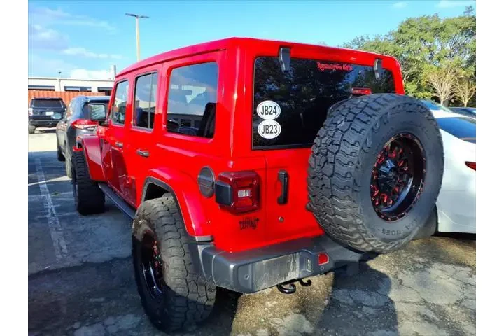 $26980 : Jeep Wrangler Unlimited 2019 image 3