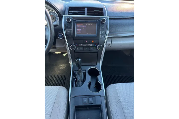 $14995 : 2017 Camry Hybrid LE image 9