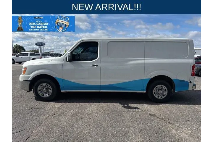 $14991 : Nissan NV 2019 3500 HD S 3dr image 1