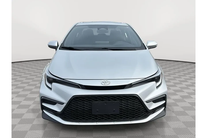 $25000 : Gold Certified 2024 Corolla SE image 5