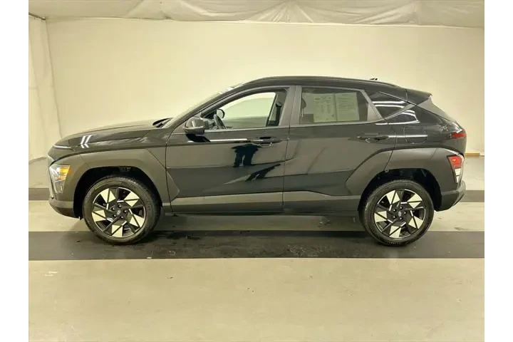 $24995 : Hyundai KONA 2025 AWD SEL 4d image 6