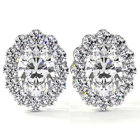 $1689 : Shop Diamond Stud Earrings image 1