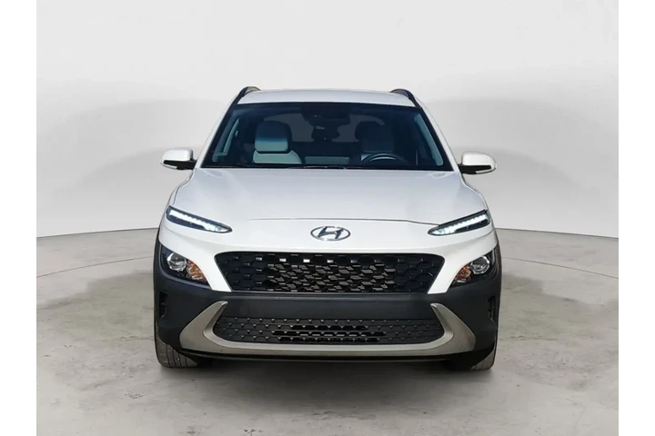 $19991 : Hyundai KONA 2023 AWD SEL 4d image 8