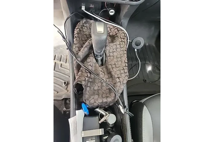 $17943 : Nissan Kicks 2024 SR 4dr Cro image 3