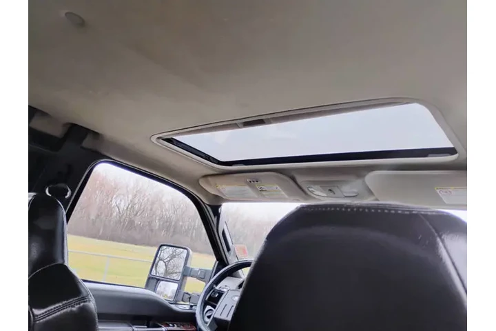 $17995 : 2010 F-350 Super Duty Lariat image 9