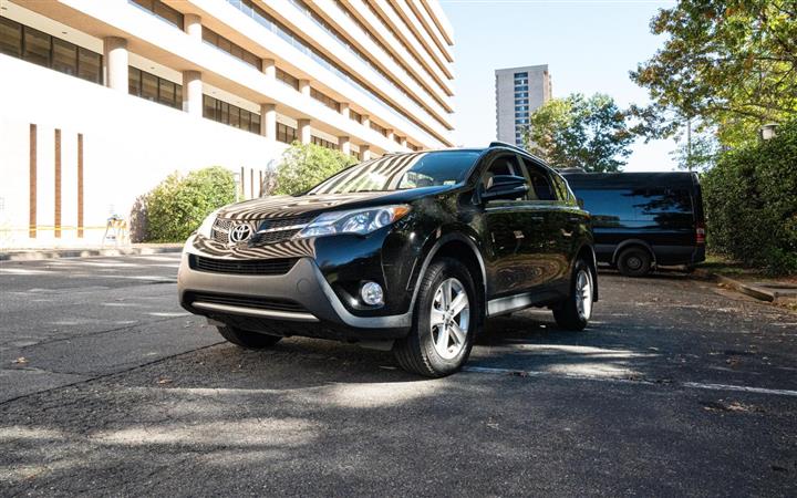 $12850 : 2013 TOYOTA RAV4 image 8