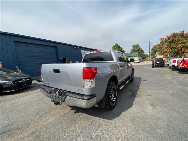 $27369 : 2011 Tundra Grade, LOW MILES, image 7