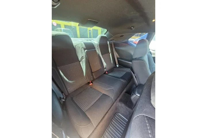 $17590 : 2016 Challenger SXT image 8