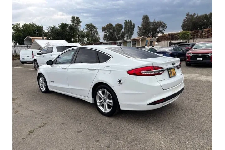 $10999 : 2018 Fusion Hybrid SE image 9