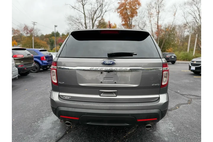 $11999 : 2013 Explorer XLT image 7