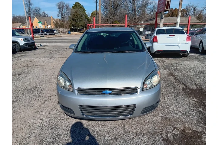 $5000 : 2011 Impala LT FLEET image 1