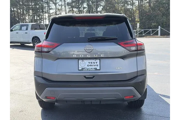 $20374 : Nissan Rogue 2023 AWD S 4dr image 4