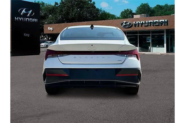 $27530 : Hyundai ELANTRA Hybrid 2025 image 6