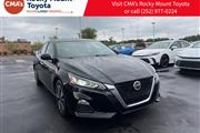 PRE-OWNED 2022 NISSAN ALTIMA en Madison WV