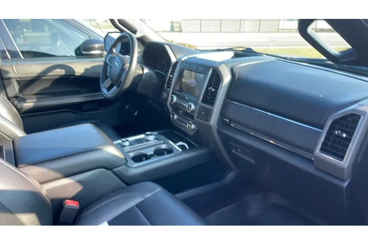 $35950 : Ford Expedition 2021 4x4 XLT image 5