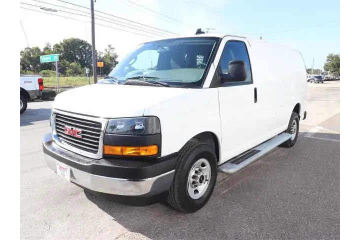 $29533 : GMC Savana 2024 2500 3dr Car image 5