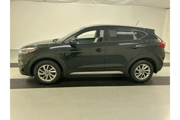 $13971 : Hyundai TUCSON 2017 AWD SE 4 image 6