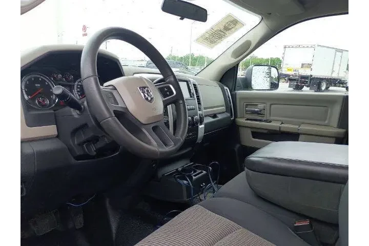 $14200 : 2017 Expedition EL XLT image 6