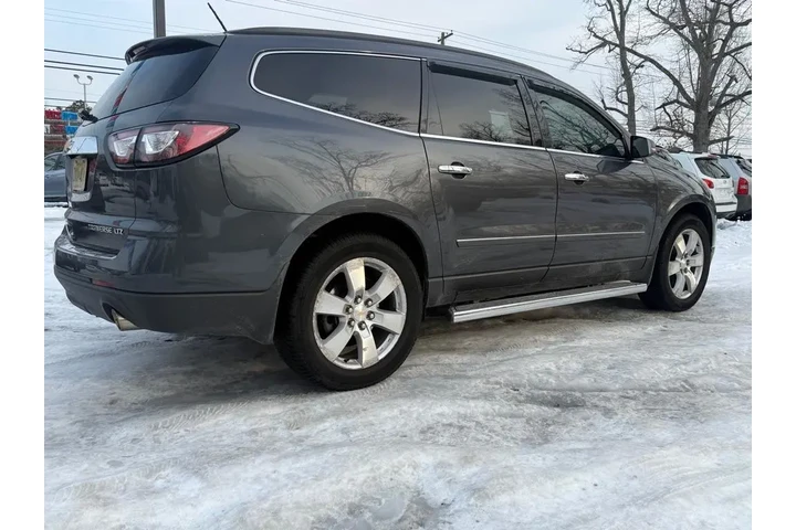 $8227 : 2013 Traverse image 4