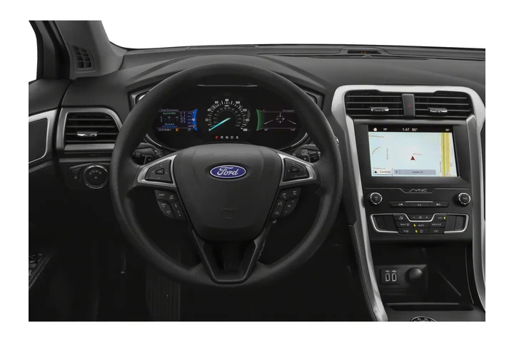 2019 Fusion SE image 5