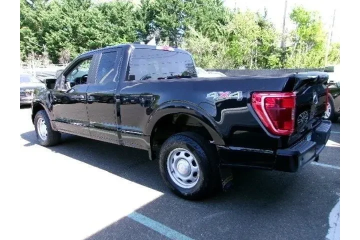 $29996 : Ford F-150 2021 4x4 XL 4dr S image 6