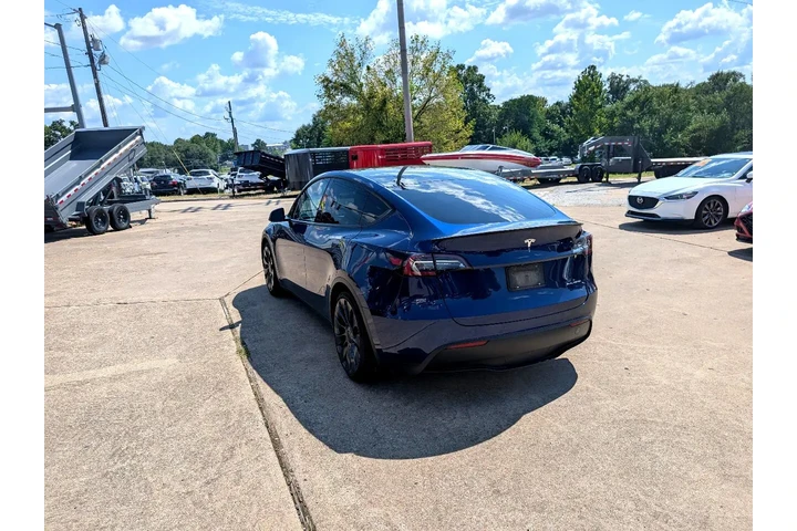 $23995 : 2020 Model Y image 7