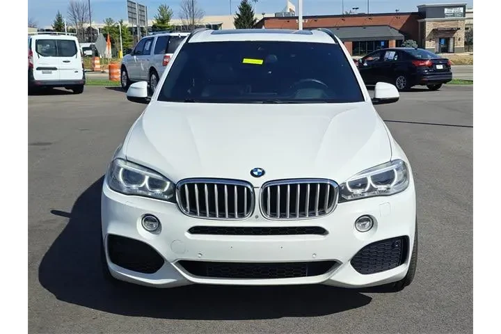 $9842 : BMW X5 2015 AWD xDrive50i 4d image 8