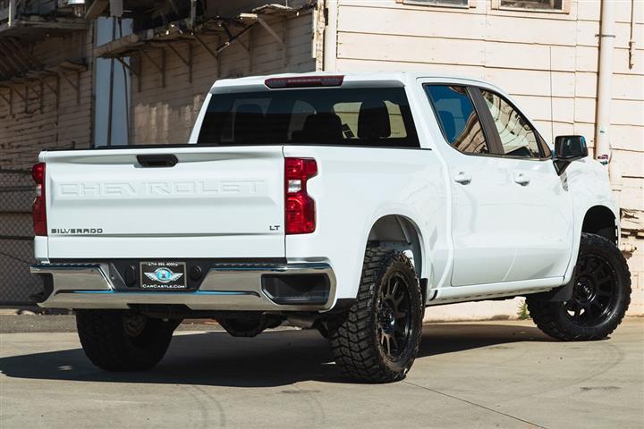 $32999 : 2020 Silverado 1500 LT image 3