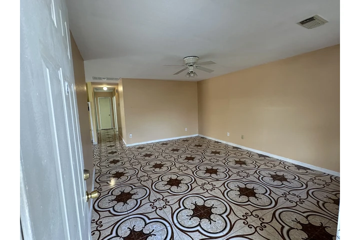 $1600 : BONITA Y COMODA CASA @HOUSTON image 4