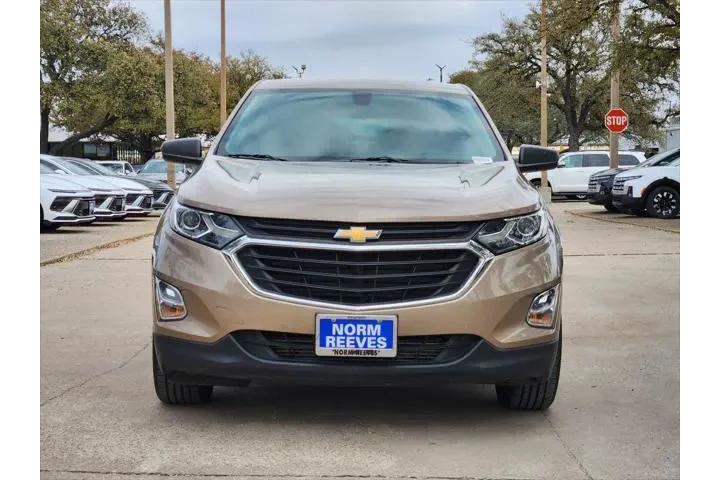 $13300 : Chevrolet Equinox 2018 LS 4d image 2