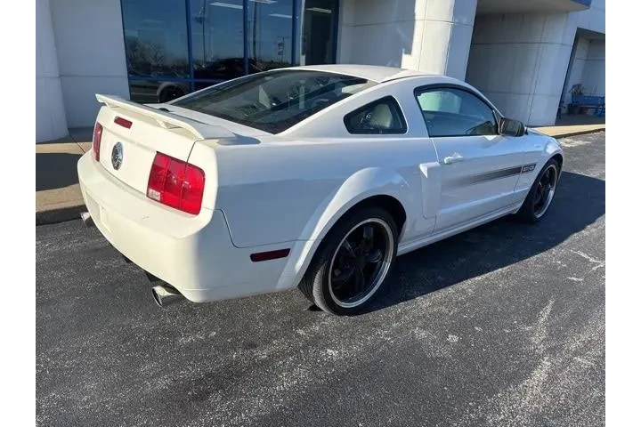 $13000 : Ford Mustang 2007 GT Deluxe image 5
