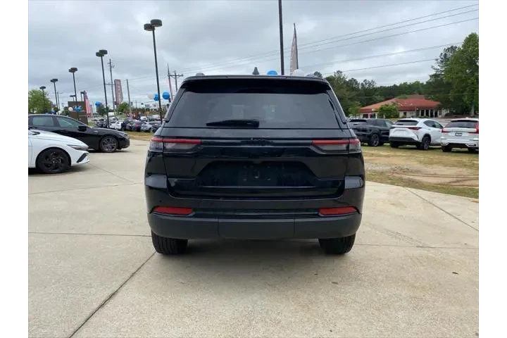 $34920 : Jeep Grand Cherokee 2025 4x4 image 5