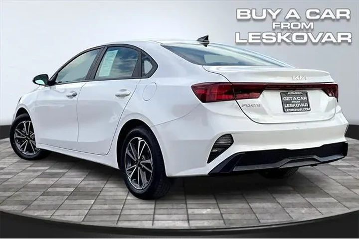 $14998 : Kia Forte 2024 LX 4dr Sedan image 2