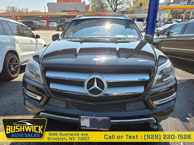 $14995 : Used 2013 GL-Class 4MATIC 4dr image 1