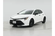 $23998 : Toyota Corolla Hatchback 202 thumbnail