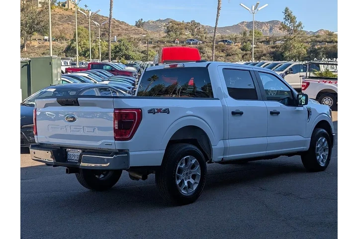$39088 : Ford F-150 2023 4x4 XLT 4dr image 10