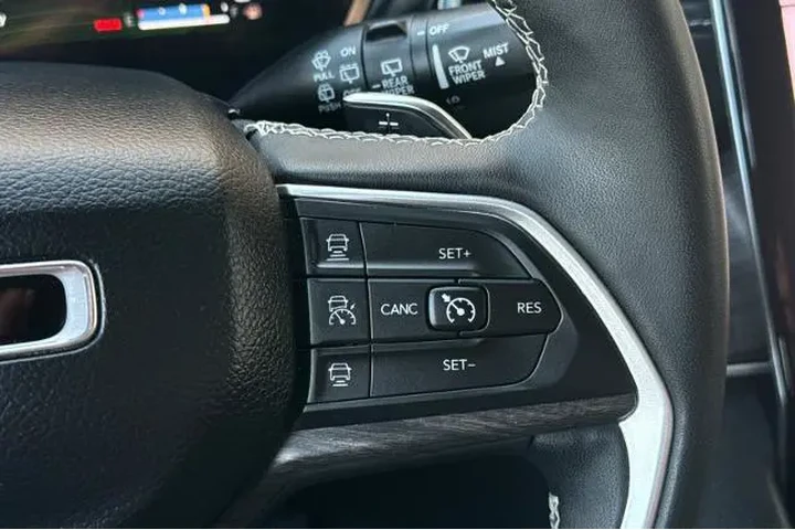 $26991 : Jeep Grand Cherokee 2023 4x4 image 3