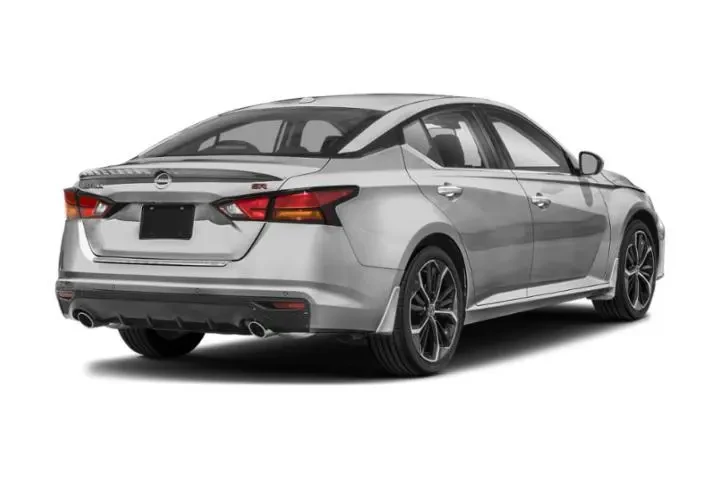 $21983 : Nissan Altima 2024 2.5 SR 4d image 3