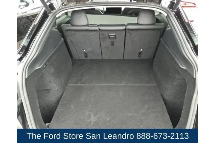 $33950 : Tesla Model Y 2025 Long Rang image 5