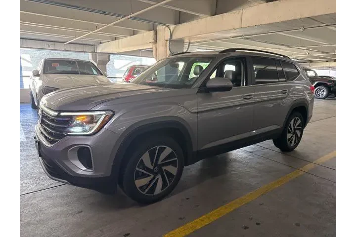 $26900 : Volkswagen Atlas 2024 AWD SE image 1