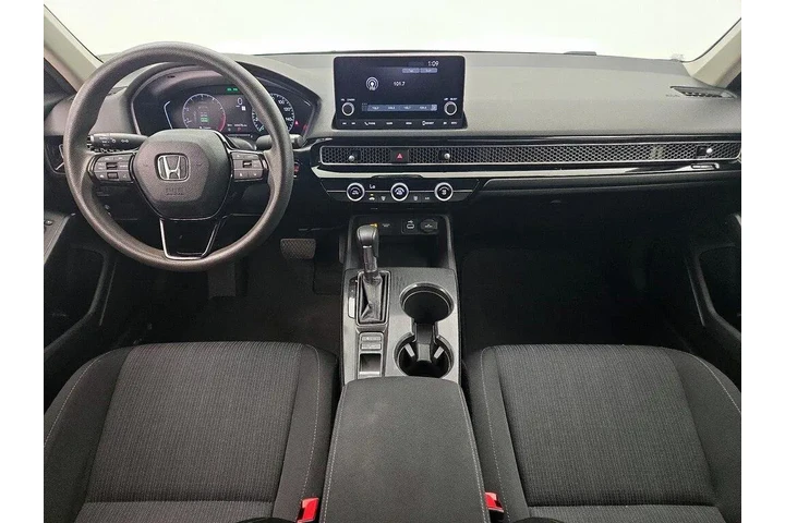 $25998 : Honda Civic 2022 LX 4dr Seda image 9
